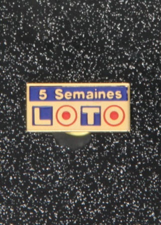 Pin\'s \ 5 semaines LOTO\ 